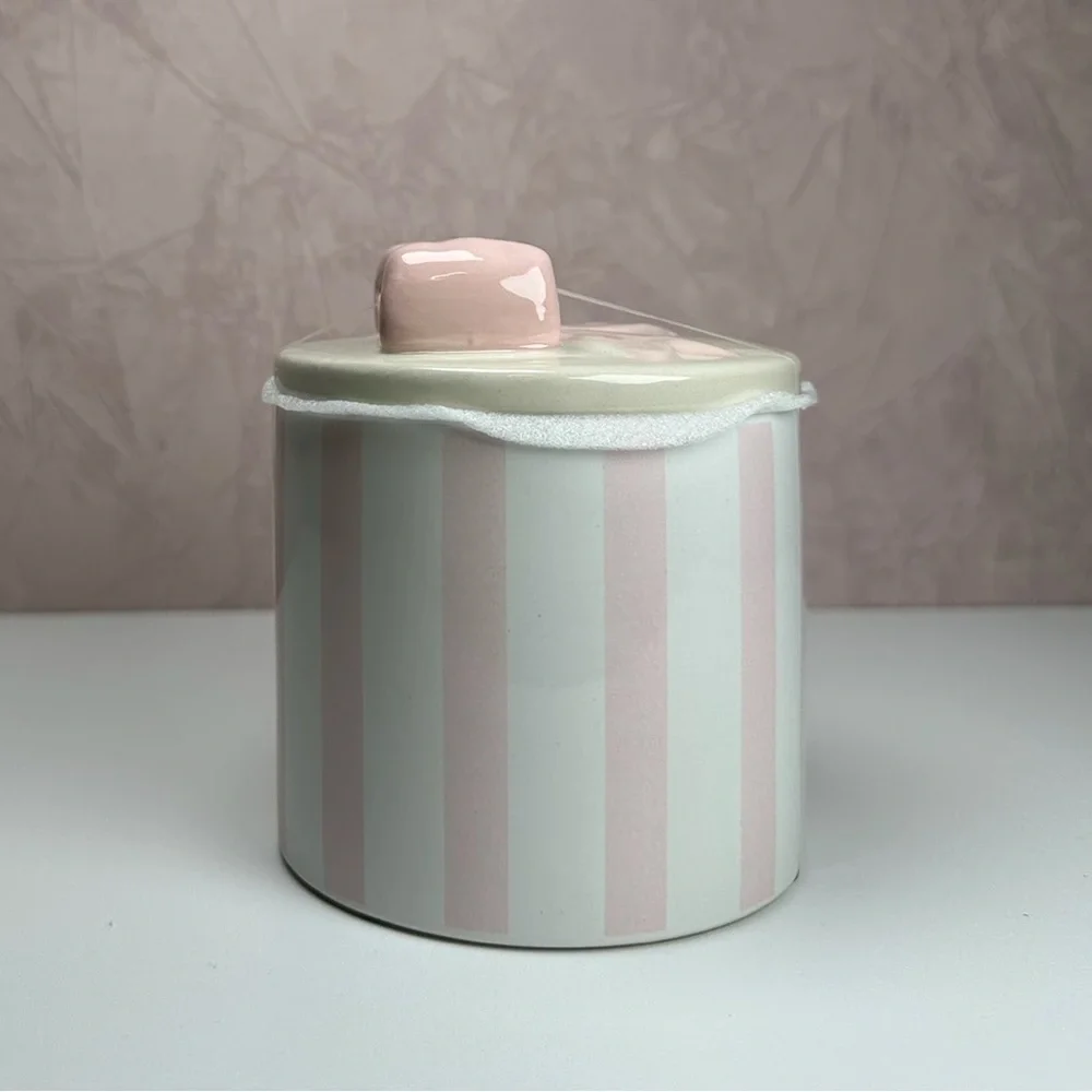 N/A charming ceramic